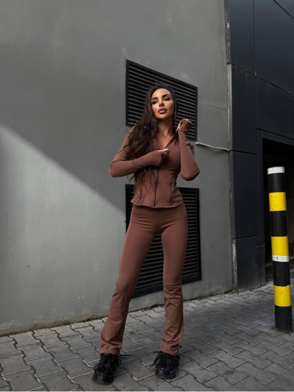 Жіночий теплий термокостюм кавового кольору 34671