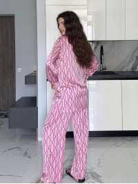 Жіночий шовковий костюм рожевого кольору 34688