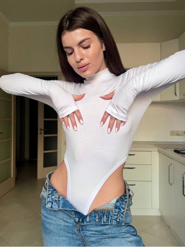 Базовий однотонний боді бiлого кольору 34697