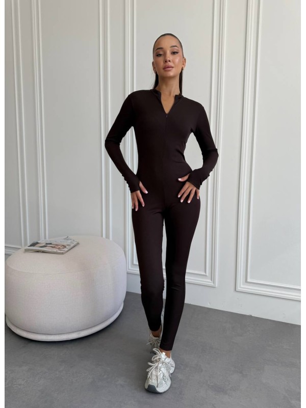 Жіночий комбінезон в рубчик коричневого кольору 34704