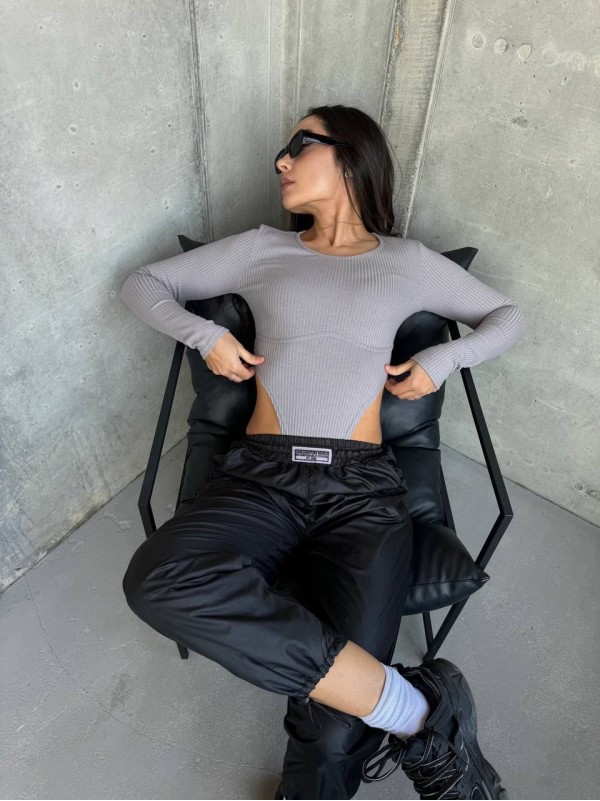 Базовий однотонний боді в рубчик сiрого кольору 34713