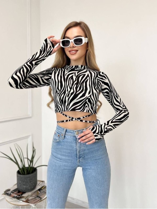 Жіночий топ із рукавом на зав'язках чорно-бiлого кольору 34714