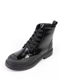 Жіночі черевики з натуральної лак шкіри чорного кольору 34737