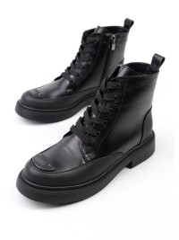 Жіночі черевики з натуральної шкіри чорного кольору 34738