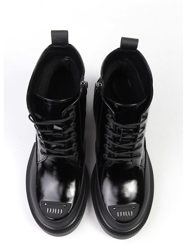 Жіночі черевики з натуральної лак шкіри на підборах чорного кольору 34740