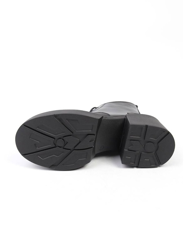 Жіночі черевики з натуральної лак шкіри на підборах чорного кольору 34740