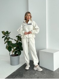 Жіночий флiсовий костюм вiльного крою молочного кольору 34749