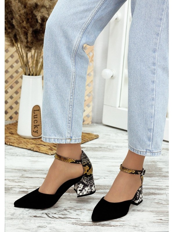 Жіночі замшеві туфлі рептилія чорного кольору 34755