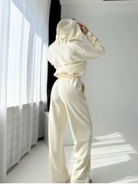 Жіночий флiсовий костюм на змiйцi молочного кольору 34762