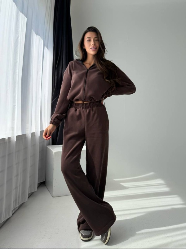 Жіночий флiсовий костюм на змiйцi коричневого кольору 34764
