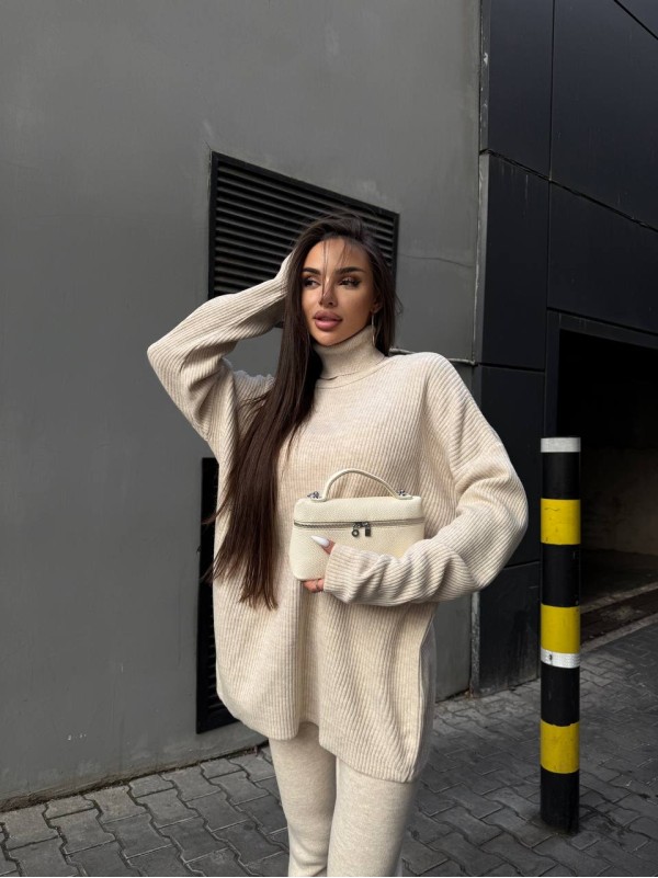 Жіночий костюм светр+лосiни бежевого кольору 34770