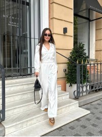 Жіночий велюровий костюм молочного кольору 34787