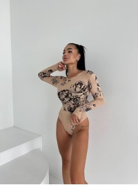 Базовий боді з малюнком бежевого кольору 34814