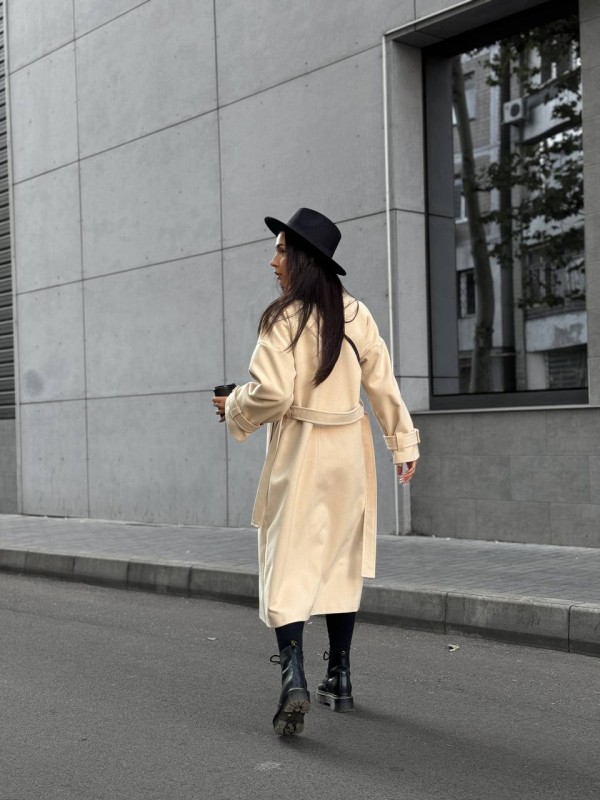 Жіноче кашемірове пальто бежевого кольору 34824