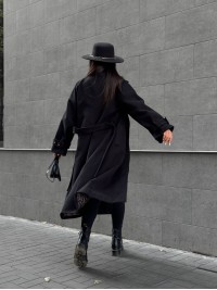 Жіноче кашемірове пальто чорного кольору 34825