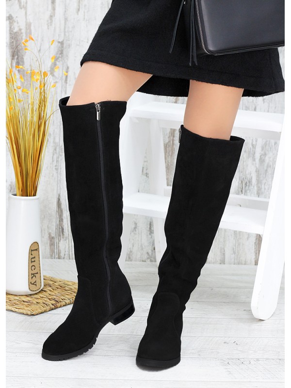 Жіночі замшеві ботфорти (байка) чорного кольору 34836