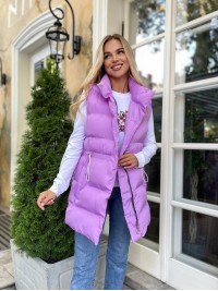 Подовжена жіноча демісезонна жилетка лiлового кольору 34844