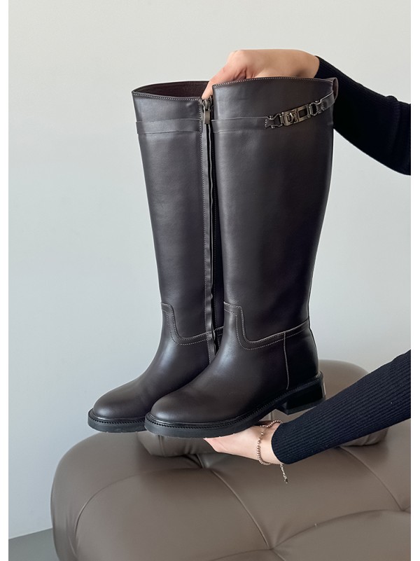 Жіночі шкіряні чоботи (байка) коричневого кольору 34858