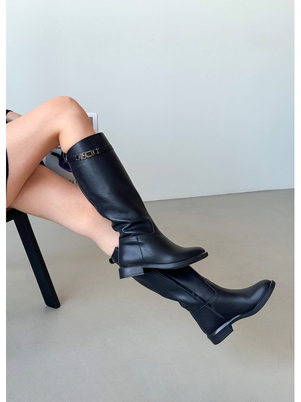 Жіночі шкіряні чоботи (Європейка) чорного кольору 34860