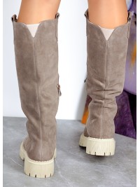 Жіночі чоботи з натуральної замші (Європейка) бежевого кольору 34861