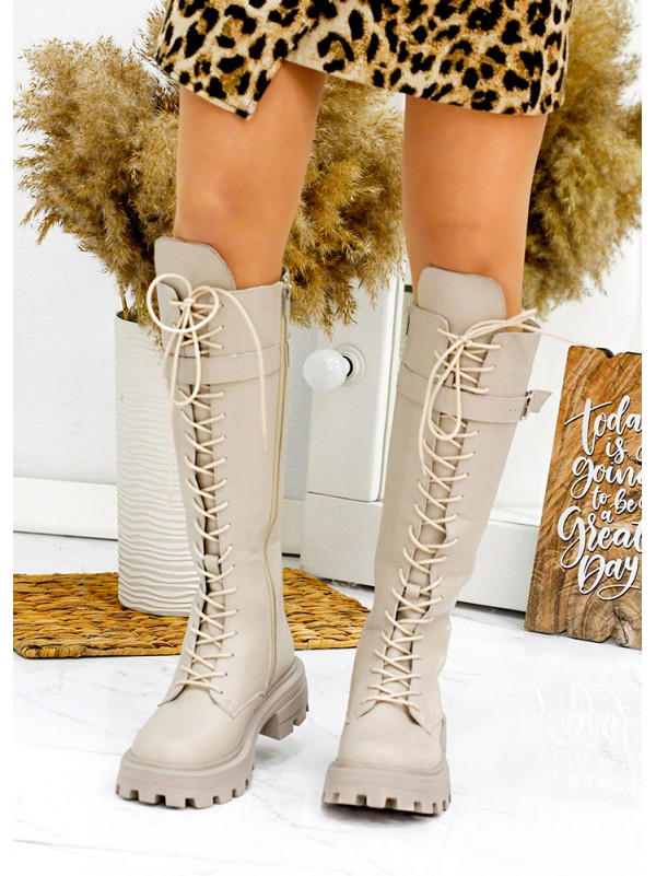 Жіночі чоботи з натуральної шкіри на шнурівці (Байка) бежевого кольору 34866