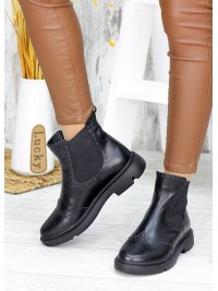 Жіночі шкіряні черевики (байка) чорного кольору 34875