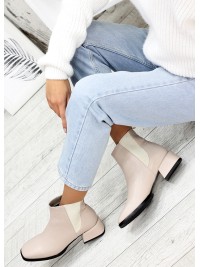 Жіночі шкіряні черевики (байка) бежевого кольору 34895