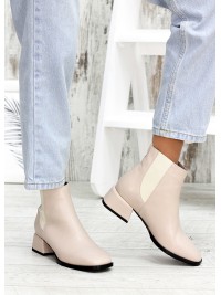 Жіночі шкіряні черевики (байка) бежевого кольору 34895