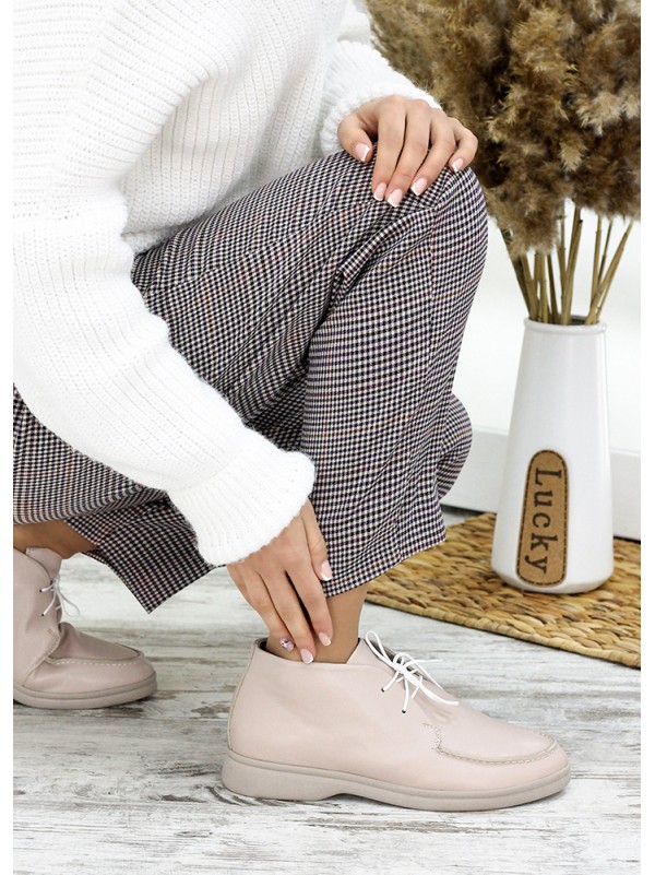 Жіночі шкіряні короткі черевики на шнурівці бежевого кольору 34900