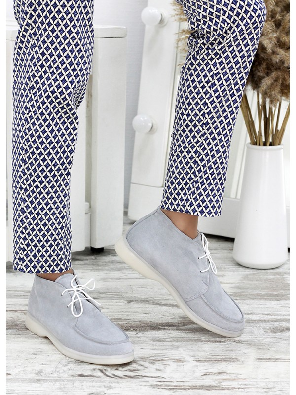 Жіночі замшеві короткі черевики сірого кольору 34916