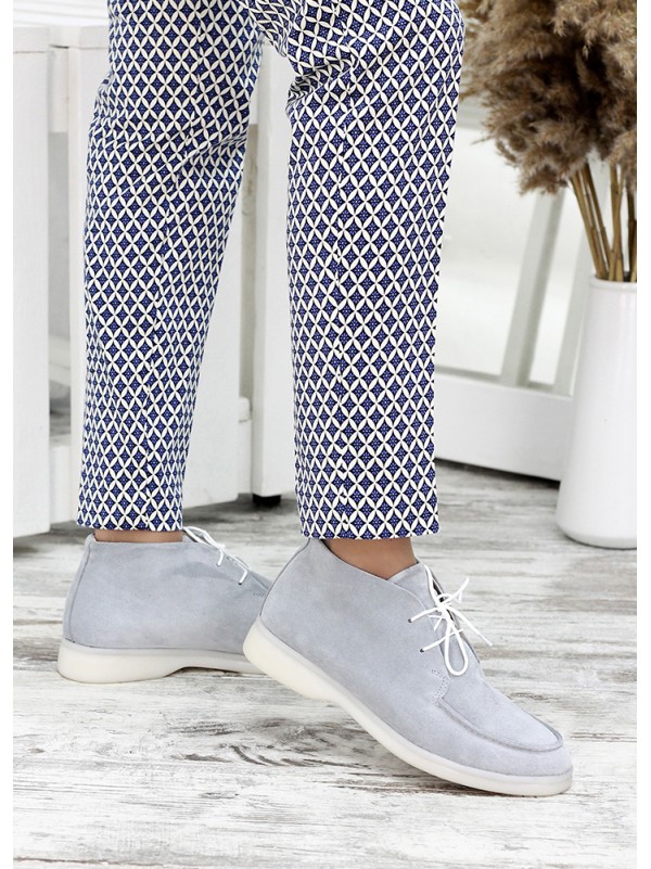 Жіночі замшеві короткі черевики сірого кольору 34916