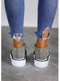 Жіночі замшеві короткі черевики на байці сірого кольору 34921