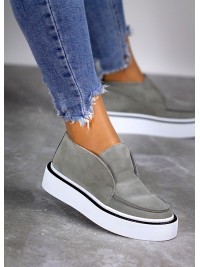 Жіночі замшеві короткі черевики на шкіряній підкладці сірого кольору 34922