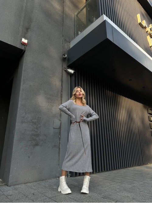 Ангорова сукня мiдi з поясом сiрого кольору 34932