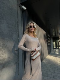 Ангорова сукня мiдi з поясом пудрового кольору 34936