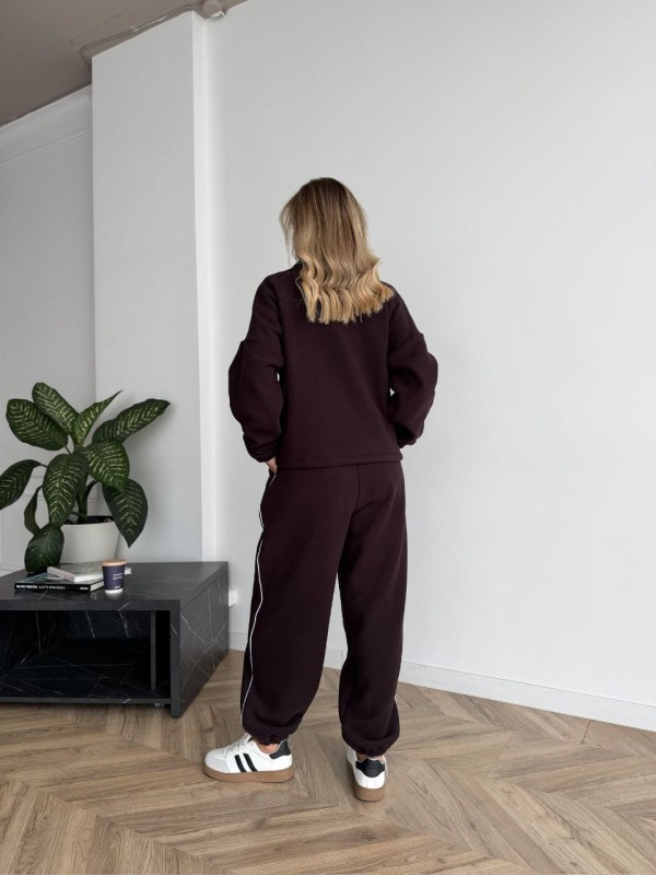 Жіночий флiсовий костюм на змiйцi коричневого кольору 34944