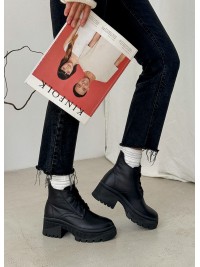 Жіночі шкіряні черевики на підборах (байка) чорного кольору 34969