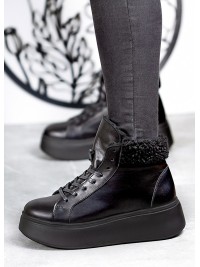 Жіночі шкіряні черевики Тедді (хутро) чорного кольору 34978