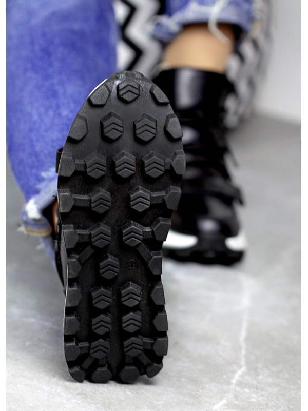 Жіночі шкіряні черевики Спорт на шнурівці (хутро) чорного кольору 34982