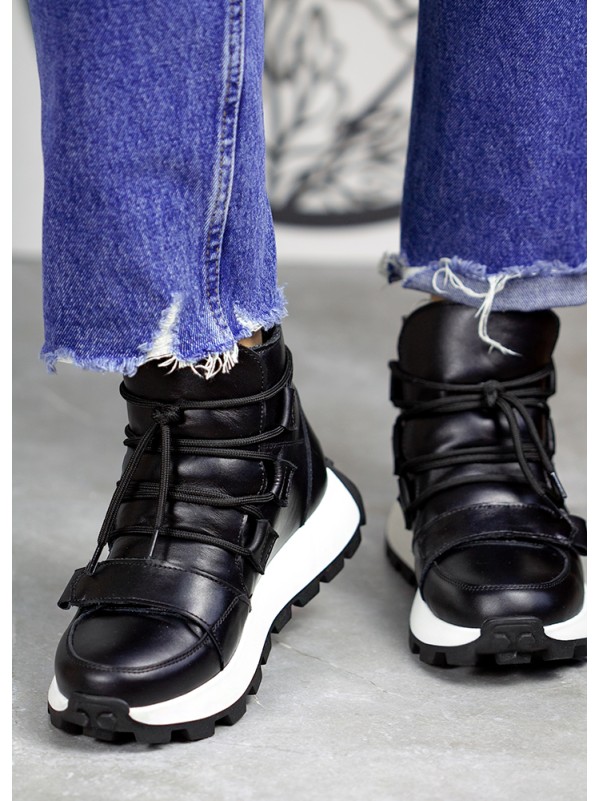 Жіночі шкіряні черевики Спорт на шнурівці (цигейка) чорного кольору 34984