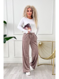 Жiночi велюровi штани бежевого кольору 34997