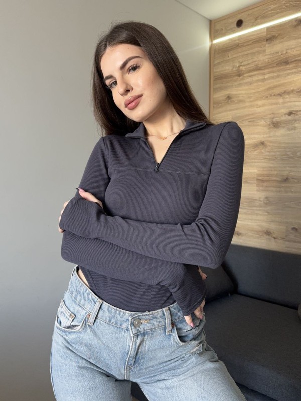 Теплий однотонний боді в рубчик графiтового кольору 35010