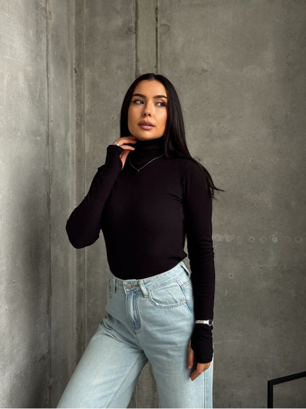 Жіночий термогольф чорного кольору 35016