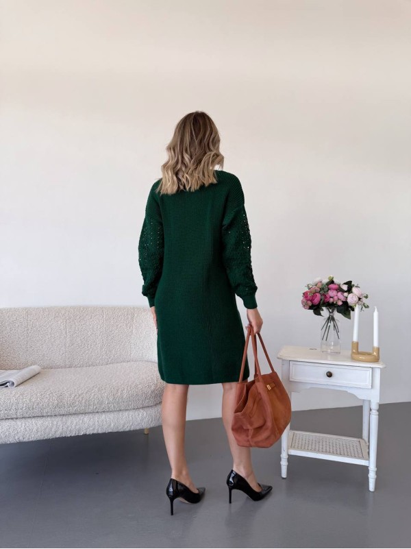 В'язана сукня з ажурними рукавами зеленого кольору 35027