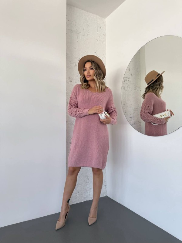 В'язана сукня з ажурними рукавами рожевого кольору 35028