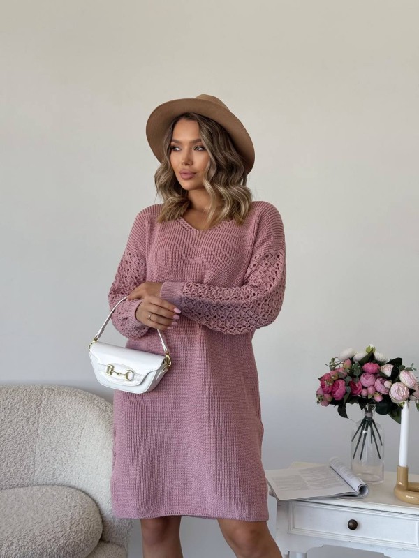 В'язана сукня з ажурними рукавами рожевого кольору 35028