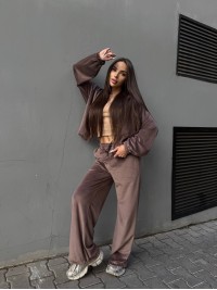 Велюровий жіночий костюм на блискавці кавового кольору 35033