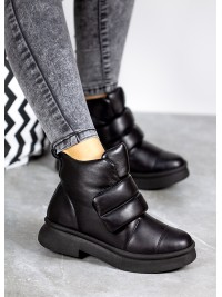 Жіночі шкіряні черевики на липучці (хутро) чорного кольору 35050