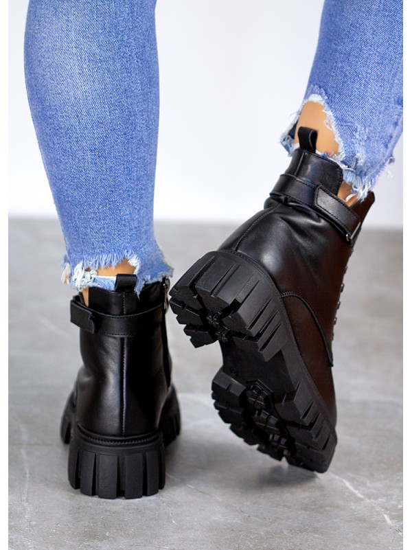 Жіночі шкіряні тракторні черевики (хутро) чорного кольору 35051