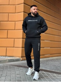 Теплий чоловічий костюм з написом чорного кольору 35070